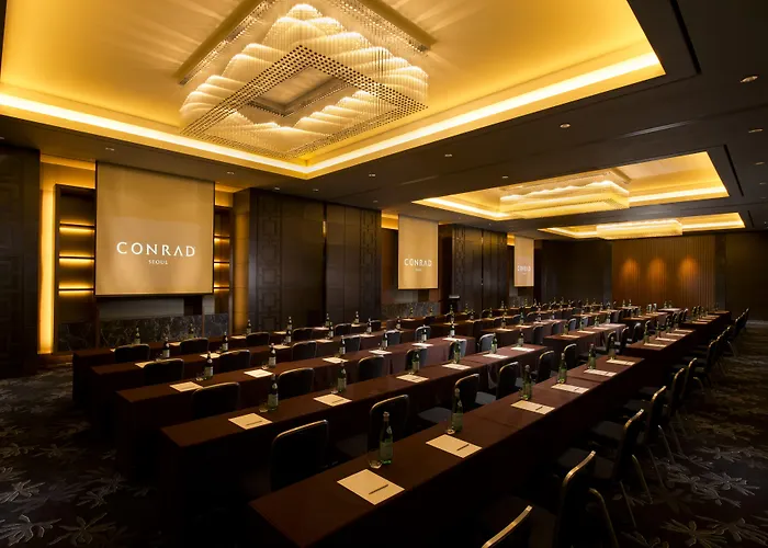 Conrad 5*